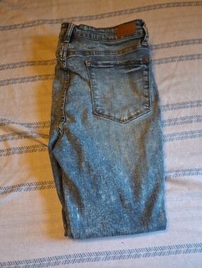 Judy Blue Acid Wash Skinny Jeans